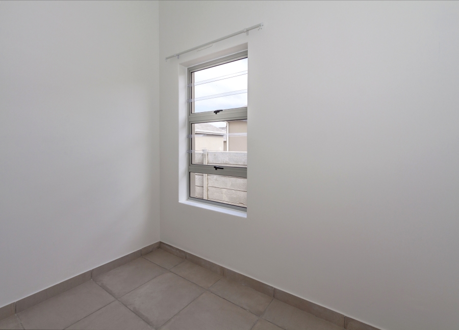 To Let 3 Bedroom Property for Rent in Zonnendal Western Cape